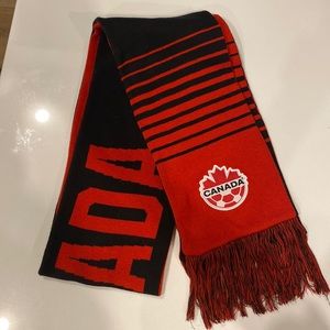 NIKE | Team Canada Nike Soccer Jacquard Scarf